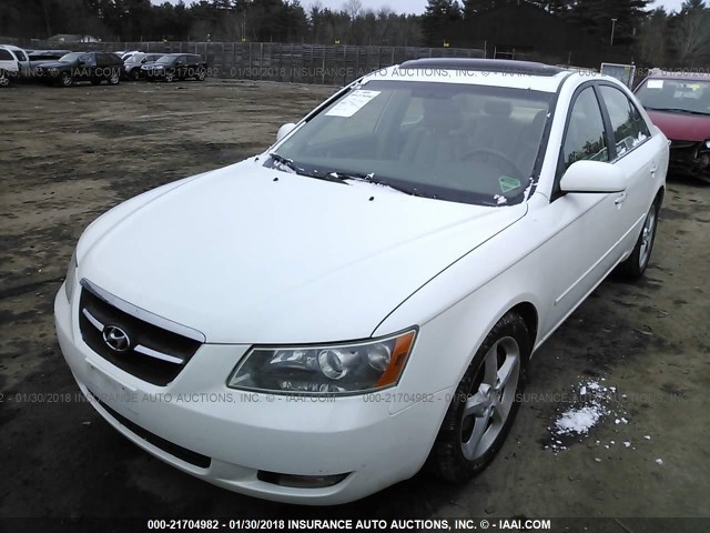 5NPEU46F37H201255 - 2007 HYUNDAI SONATA SE/LIMITED WHITE photo 2