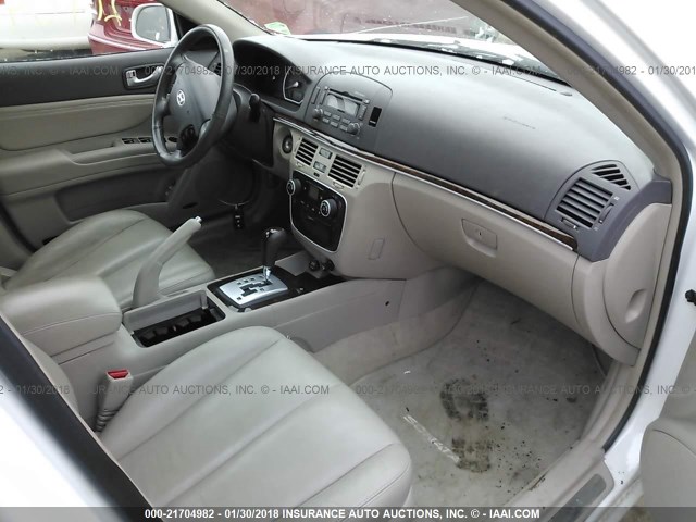 5NPEU46F37H201255 - 2007 HYUNDAI SONATA SE/LIMITED WHITE photo 5