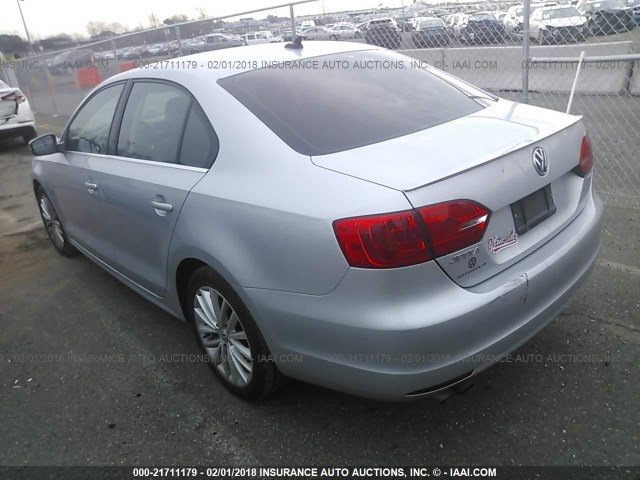 3VWL17AJ8EM359902 - 2014 VOLKSWAGEN JETTA SEL SILVER photo 3