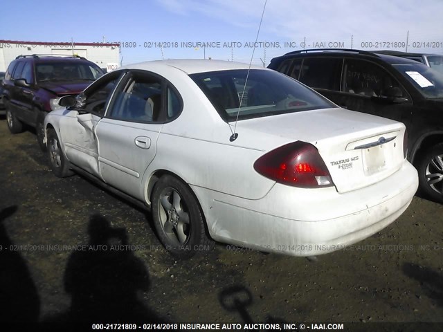 1FAFP55201A252880 - 2001 FORD TAURUS SES WHITE photo 3