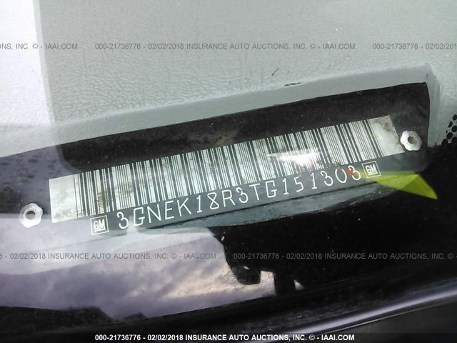 3GNEK18R3TG151303 - 1996 CHEVROLET TAHOE K1500 BLACK photo 9