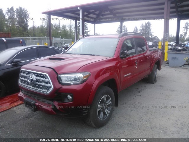 3TMCZ5ANXHM050696 - 2017 TOYOTA TACOMA DBL CAB/SR/TRDSPT/OR/PRO RED photo 2