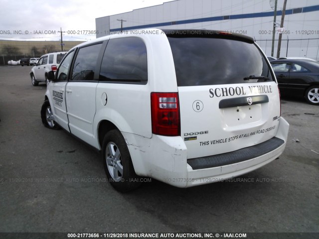 2D4RN4DE3AR439712 - 2010 DODGE GRAND CARAVAN SE WHITE photo 3