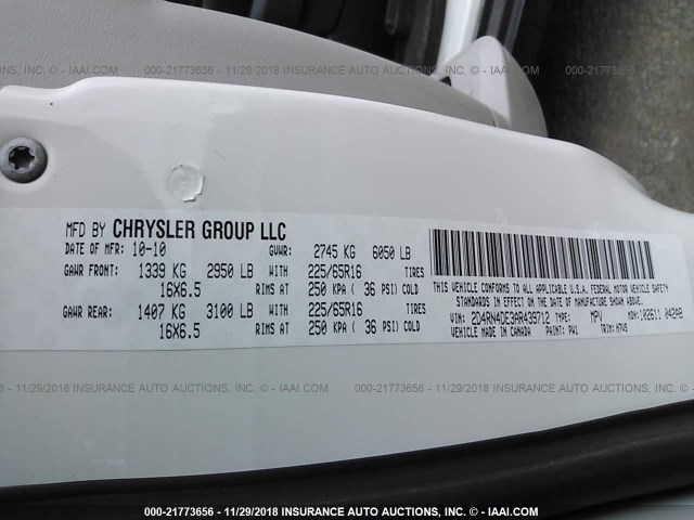 2D4RN4DE3AR439712 - 2010 DODGE GRAND CARAVAN SE WHITE photo 9