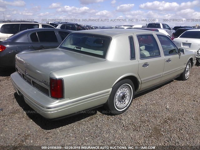 1LNLM81WXVY649070 - 1997 LINCOLN TOWN CAR EXECUTIVE BROWN photo 4