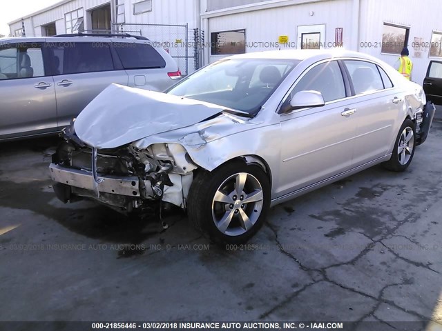 1G1ZC5EU6CF371861 - 2012 CHEVROLET MALIBU 1LT 银色 照片 2
