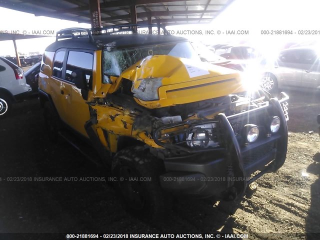 JTEBU11F570074266 - 2007 TOYOTA FJ CRUISER YELLOW photo 1