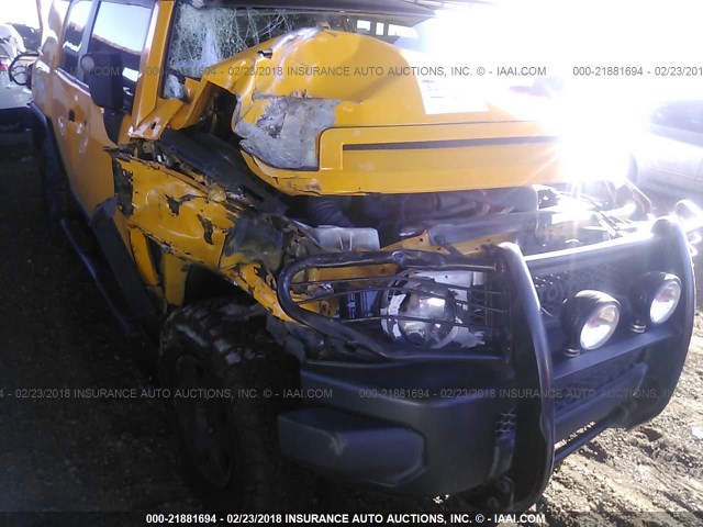 JTEBU11F570074266 - 2007 TOYOTA FJ CRUISER YELLOW photo 6