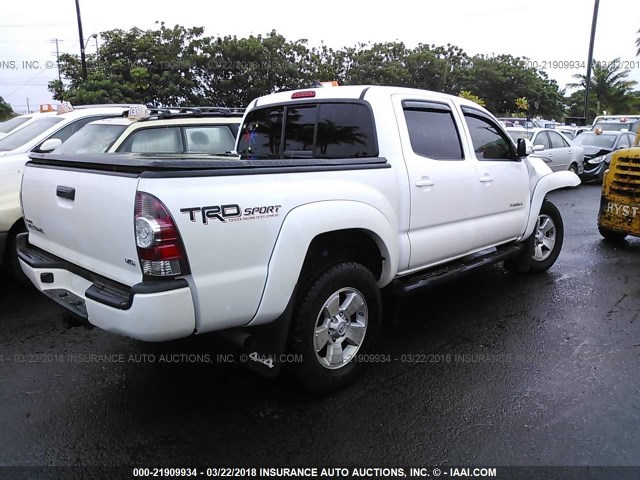 3TMLU4ENXFM177559 - 2015 TOYOTA TACOMA DOUBLE CAB/TRD PRO WHITE photo 4