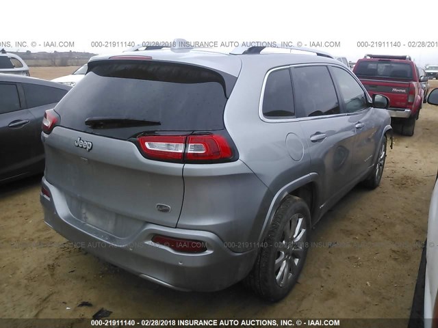 1C4PJLJB4HW586031 - 2017 JEEP CHEROKEE OVERLAND SILVER photo 4