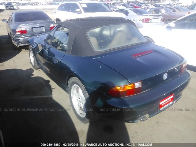 4USCH7320VLB83852 - 1997 BMW Z3 1.9 GREEN photo 3