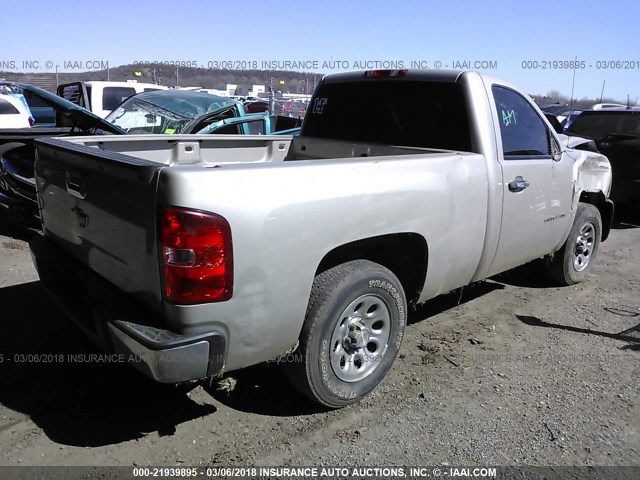 1GCEC14X08Z299071 - 2008 CHEVROLET SILVERADO C1500 GRAY photo 4