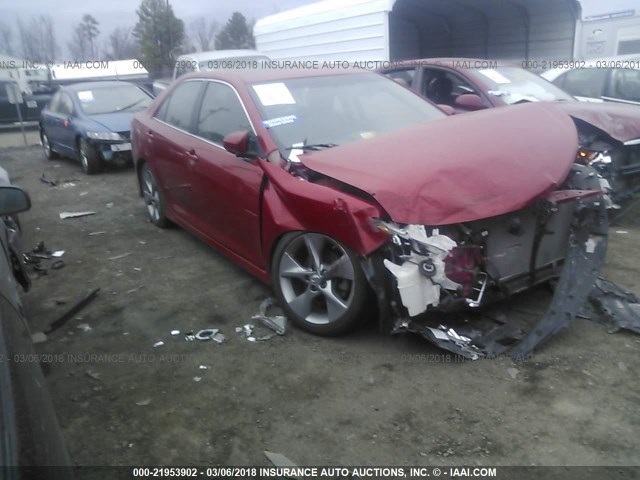 4T1BF1FK8EU822580 - 2014 TOYOTA CAMRY L/SE/LE/XLE RED photo 1