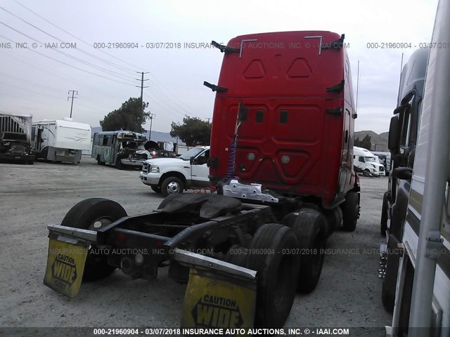 3AKGGLDR0DSFJ9509 - 2013 FREIGHTLINER CASCADIA 125  RED photo 4