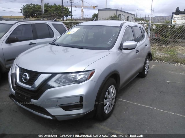 JN8AT2MT4HW150184 - 2017 NISSAN ROGUE S/SL/SV SILVER photo 2