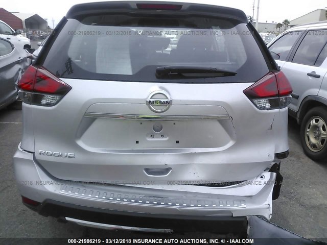 JN8AT2MT4HW150184 - 2017 NISSAN ROGUE S/SL/SV SILVER photo 6