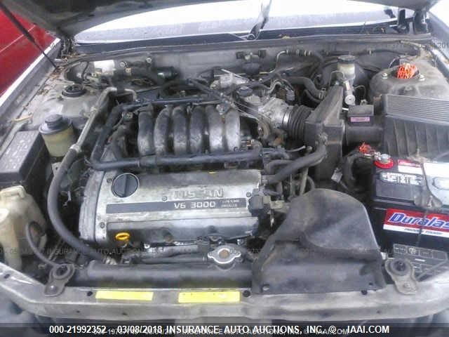 JN1CA21D5TT745601 - 1996 NISSAN MAXIMA GLE/GXE/SE SILVER photo 10