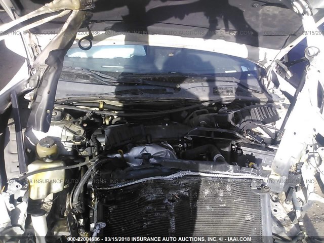 4T1BE32K62U094256 - 2002 TOYOTA CAMRY LE/XLE/SE WHITE photo 10