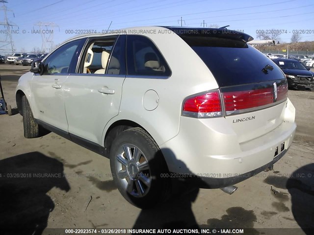 2LMDU88C47BJ22372 - 2007 LINCOLN MKX WHITE photo 3