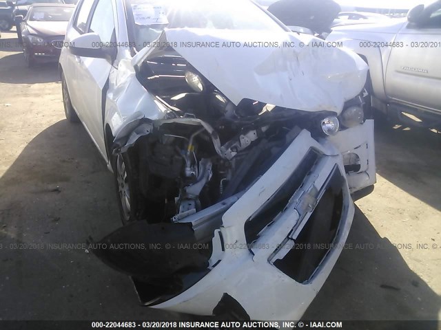 1G1JA6SH7C4151222 - 2012 CHEVROLET SONIC LS WHITE photo 6