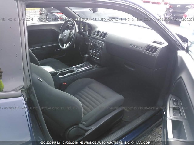 2C3CDYAG5DH653215 - 2013 DODGE CHALLENGER SXT BLUE photo 5