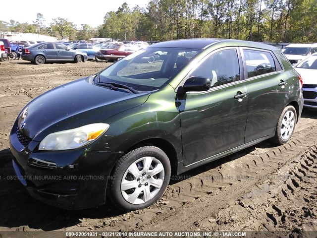 2T1KU4EE7BC556016 - 2011 TOYOTA COROLLA MATRIX  GREEN photo 2