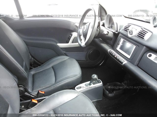 WMEEJ3BAXDK672315 - 2013 SMART FORTWO PURE/PASSION BLACK photo 5