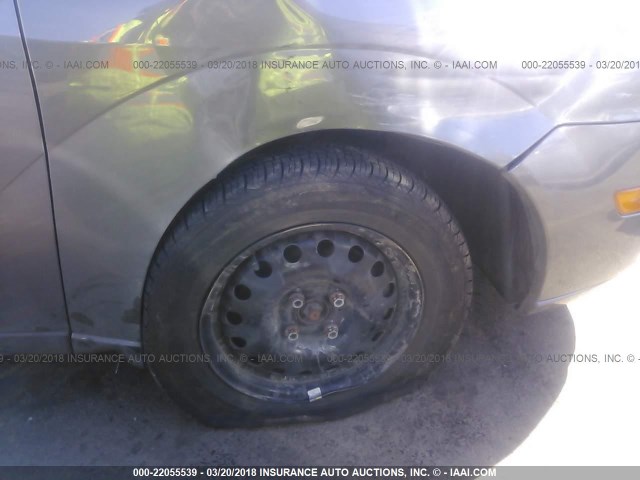 1FAHP34N67W139259 - 2007 FORD FOCUS ZX4/S/SE/SES 灰色 照片 6