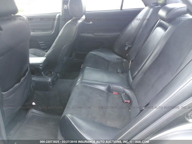 JTHBD192120060698 - 2002 LEXUS IS 300 GRAY photo 8