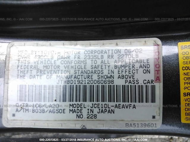 JTHBD192120060698 - 2002 LEXUS IS 300 GRAY photo 9