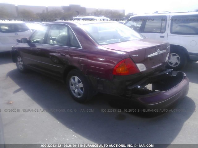 4T1BF28B22U203147 - 2002 TOYOTA AVALON XL/XLS RED photo 3