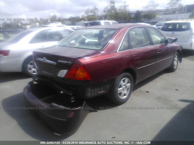 4T1BF28B22U203147 - 2002 TOYOTA AVALON XL/XLS RED photo 4