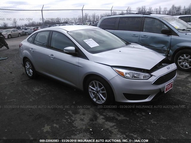 1FADP3F23GL263413 - 2016 FORD FOCUS SE SILVER photo 1