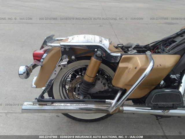 1HD1FRW105Y648940 - 2005 HARLEY-DAVIDSON FLHRCI GOLD photo 6