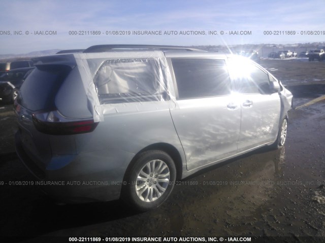 5TDYK3DC7FS683078 - 2015 TOYOTA SIENNA XLE/LIMITED SILVER photo 4