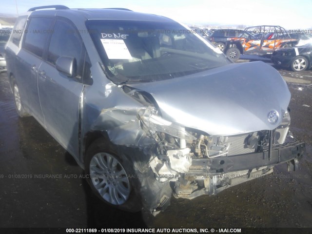 5TDYK3DC7FS683078 - 2015 TOYOTA SIENNA XLE/LIMITED SILVER photo 6