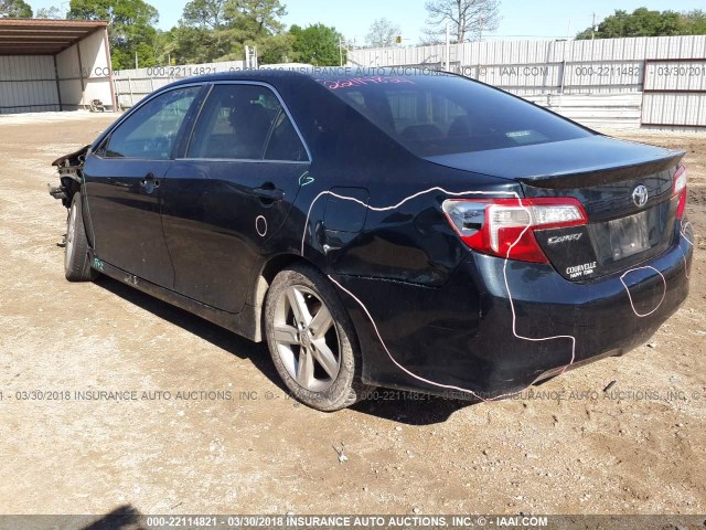 4T1BF1FK3DU246797 - 2013 TOYOTA CAMRY L/SE/LE/XLE Tünd mavi foto 3