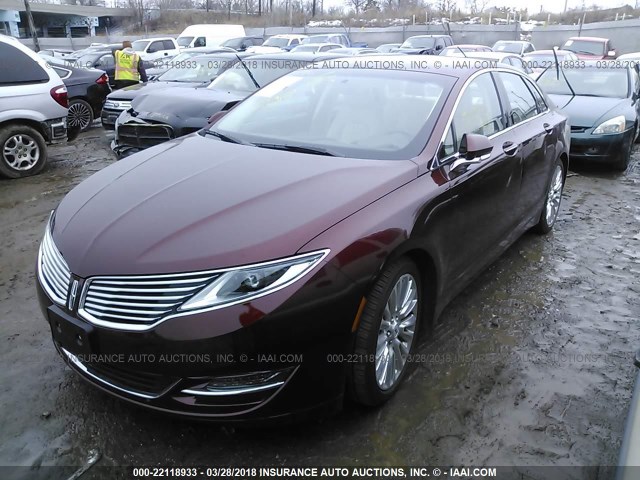 3LN6L2JK6FR607599 - 2015 LINCOLN MKZ MAROON photo 2