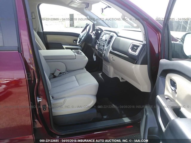 1N6AA1EK2HN513392 - 2017 NISSAN TITAN S RED photo 5