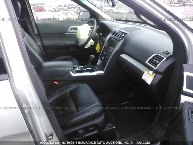 1FM5K8D89FGB88558 - 2015 FORD EXPLORER XLT SILVER photo 5