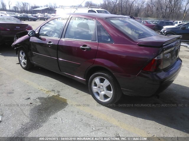 1FAHP34N96W103306 - 2006 FORD FOCUS ZX4 MAROON photo 3