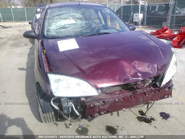 1FAHP34N96W103306 - 2006 FORD FOCUS ZX4 MAROON photo 6