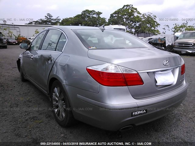 KMHGC46E99U022998 - 2009 HYUNDAI GENESIS 3.8L SILVER photo 3