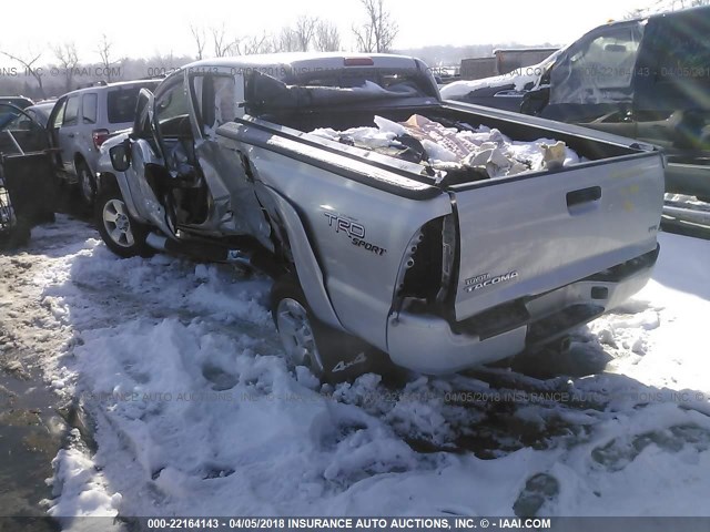 3TMLU4ENXDM129041 - 2013 TOYOTA TACOMA DOUBLE CAB SILVER photo 3