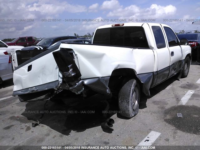 2GCEC19W7Y1105211 - 2000 CHEVROLET SILVERADO C1500 WHITE photo 4