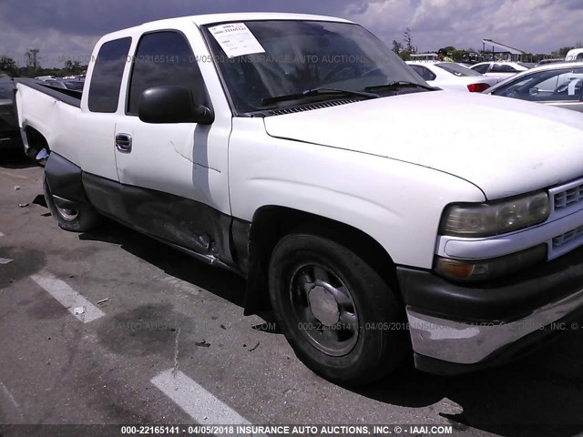 2GCEC19W7Y1105211 - 2000 CHEVROLET SILVERADO C1500 WHITE photo 6