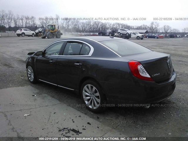 1LNHL9EK2DG607261 - 2013 LINCOLN MKS GRAY photo 3