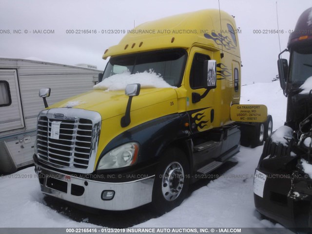 1FUJGLBGXDLFB7975 - 2013 FREIGHTLINER CASCADIA 125  Unknown photo 2