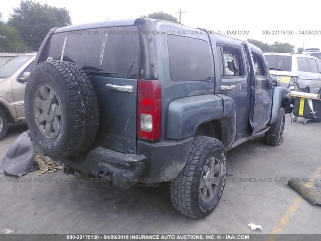 5GTDN13E478231021 - 2007 HUMMER H3 BLUE photo 4