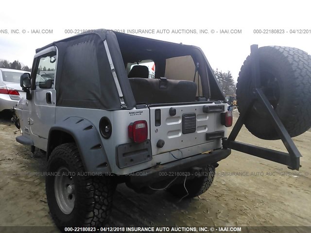 1J4FA29S15P363858 - 2005 JEEP WRANGLER / TJ SE SILVER photo 3